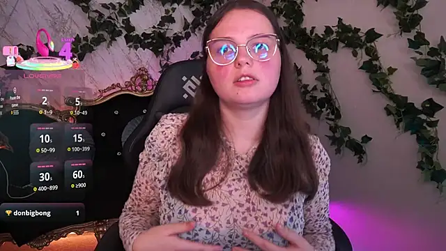 SophieDreamss online show from 10.11.25