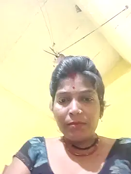 Snapshot of Samiya-143 chatting on 10.07.25 Samiya-143 online show from 10.07.25