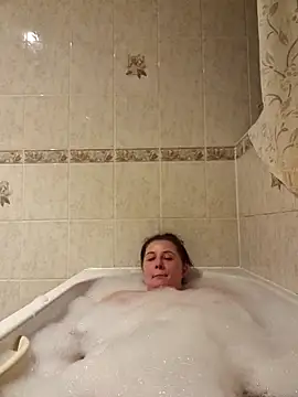 RosieMilff online show from 11.24.25