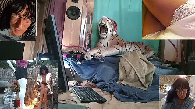 SissiDomination online show from 11.24.25