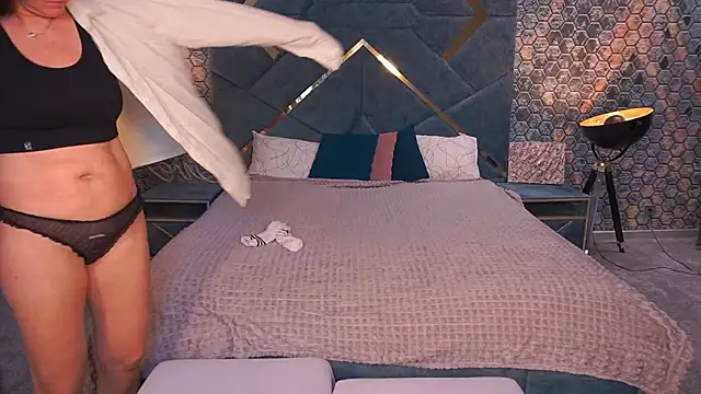 Snapshot of PleasureWeCouple chatting on 02.02.26 PleasureWeCouple online show from 02.02.26