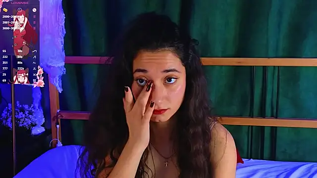 BettyMaldonado online show from 10.29.25