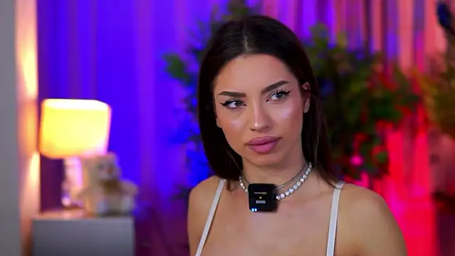 LalaRoze online show from 02.20.26