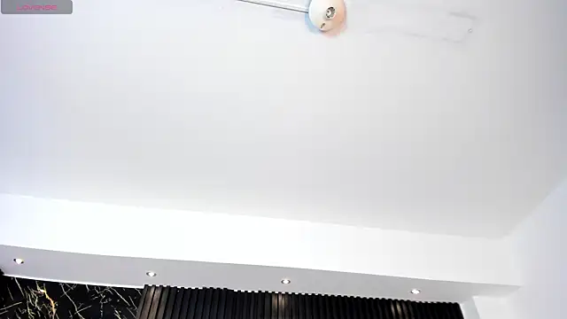 MadisonAnngel online show from 10.21.25