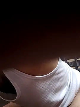 Snapshot of lust_lovee chatting on 11.03.25 lust lovee online show from 11.03.25