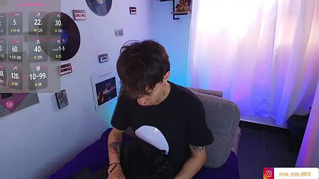 Snapshot of Nick_Bangover_ chatting on 09.22.25 Nick Bangover  online show from 09.22.25