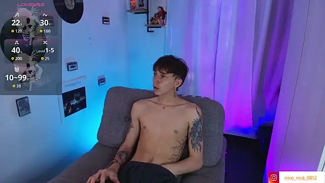 Snapshot of Nick_Bangover_ chatting on 12.04.25 Nick Bangover online show from 12.04.25