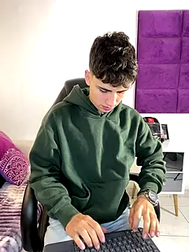 AdrianRinaldi online show from 10.22.25