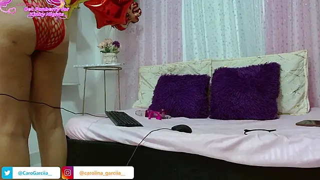 Carolinagarcia12345 online show from 12.14.25