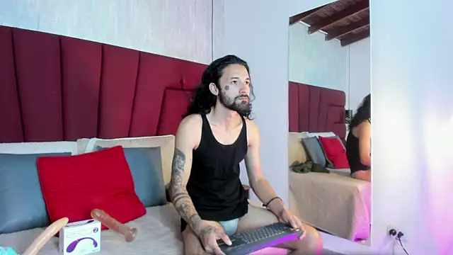 Hisoka 011 online show from 11.18.25