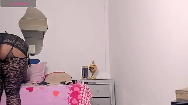 Busty Bellaa online show from 10.08.25