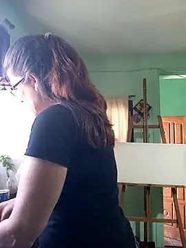 Snapshot of Merida2276 chatting on 10.26.25 Merida2276 online show from 10.26.25