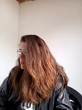 Snapshot of Merida2276 chatting on 11.07.25 Merida2276 online show from 11.07.25