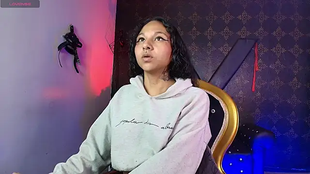 Sweettpleasure online show from 12.14.25