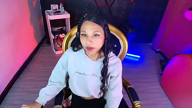 Snapshot of Sweettpleasure chatting on 02.02.26 Sweettpleasure online show from 02.02.26