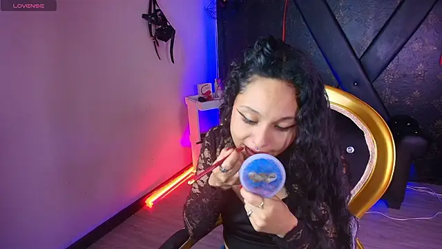 Sweettpleasure online show from 03.10.26