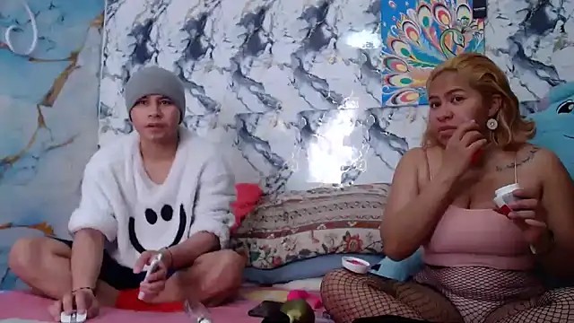 hot lady19 online show from 10.18.25