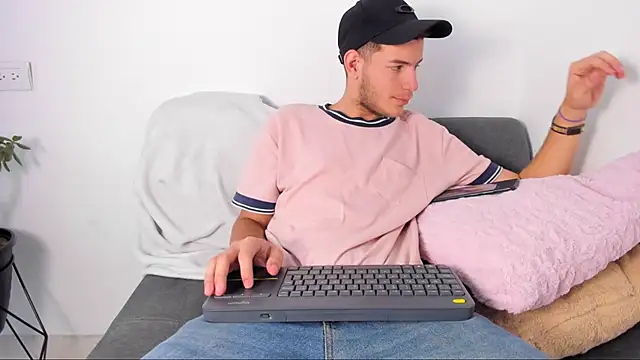 lara and danny online show from 11.09.25