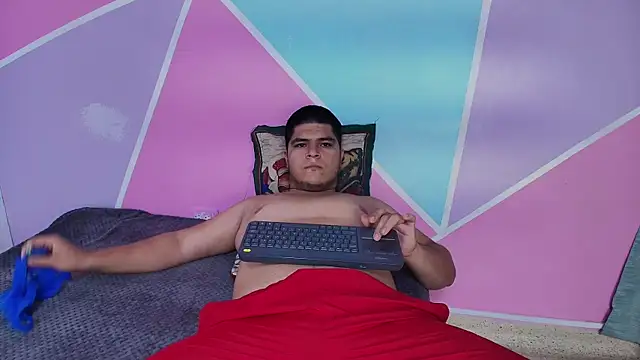 naomi campbel  online show from 02.18.26