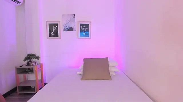 Snapshot of Anastasia_lauren chatting on 02.27.26 Anastasia lauren online show from 02.27.26