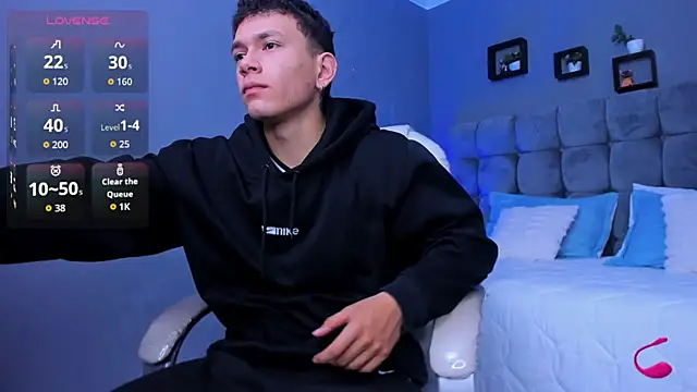 Thomas moon online show from 11.14.25