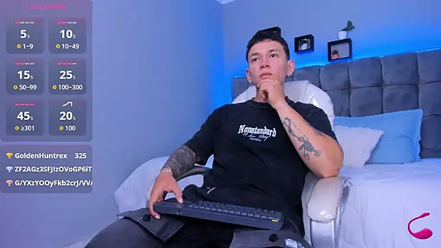 Thomas moon online show from 01.08.26