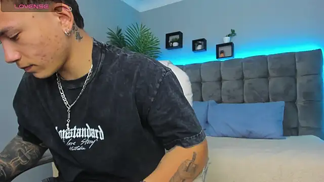 Thomas moon online show from 03.05.26