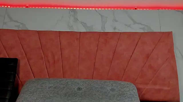 Snapshot of HellAndDante_ chatting on 02.22.26 HellAndDante online show from 02.22.26