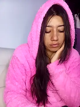 Madow Lu online show from 10.05.25