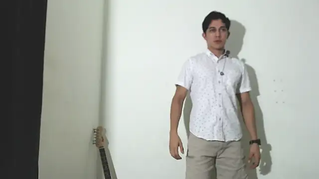 Penelope77 online show from 12.14.25