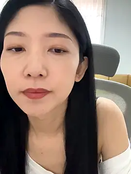 Snapshot of xiaoxianerw chatting on 12.01.25 xiaoxianerw online show from 12.01.25