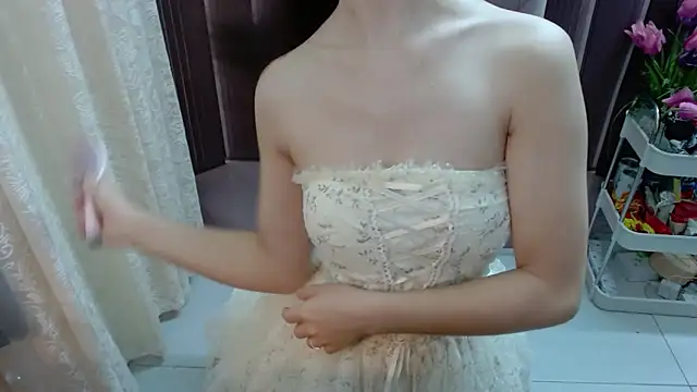 Shenlly online show from 09.16.25