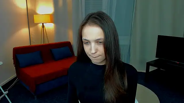 Snapshot of EllaSteele chatting on 10.21.25 EllaSteele online show from 10.21.25