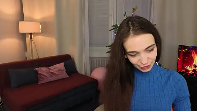 Snapshot of EllaSteele chatting on 12.19.25 EllaSteele online show from 12.19.25