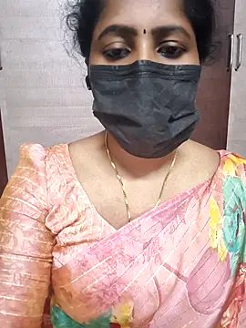 Snapshot of vasundhara26 chatting on 10.25.25 vasundhara26 online show from 10.25.25