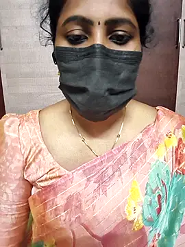 Snapshot of vasundhara26 chatting on 11.02.25 vasundhara26 online show from 11.02.25