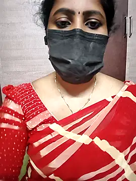 Snapshot of vasundhara26 chatting on 11.15.25 vasundhara26 online show from 11.15.25