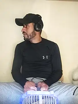 Alexsexygamer online show from 11.24.25