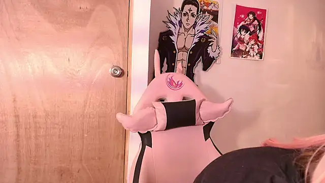 Snapshot of Terraelowen chatting on 02.08.26 Terraelowen online show from 02.08.26