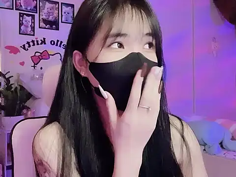 keelinnn19 online show from 09.24.25