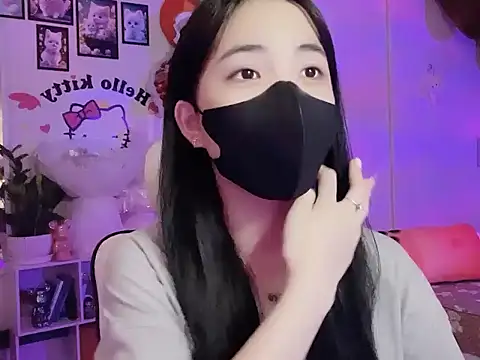 keelinnn19 online show from 09.27.25