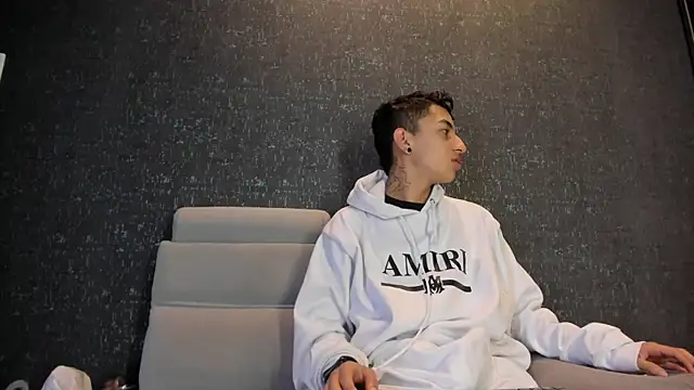 NickandAbby  online show from 12.19.25