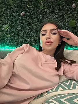 sexyanais online show from 10.31.25