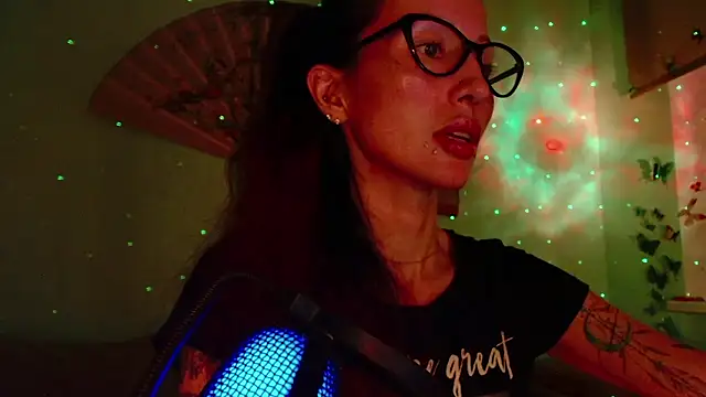 Snapshot of KiotoShine chatting on 01.07.26 KiotoShine online show from 01.07.26