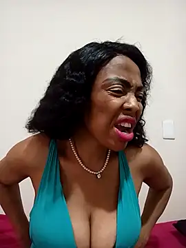 SEXYMOANSXX online show from 11.14.25