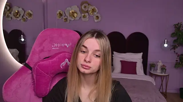 SweetyLicky online show from 11.30.25