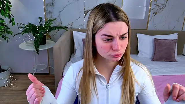 SweetyLicky online show from 05.15.26
