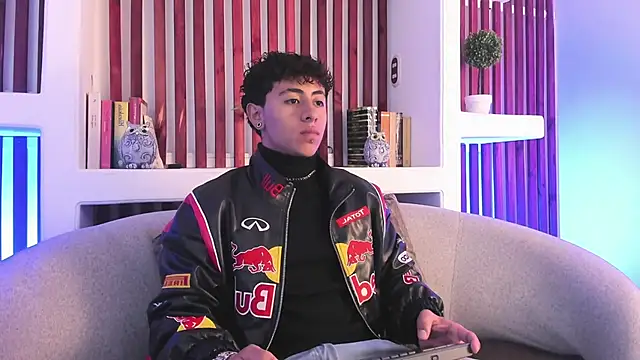 Snapshot of Troy_dalton chatting on 09.29.25 Troy dalton online show from 09.29.25