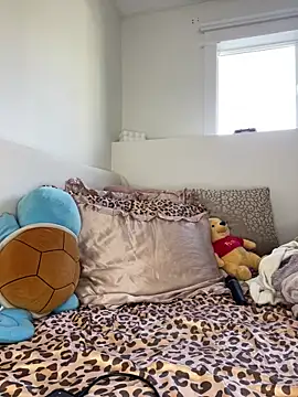 kelsred12 online show from 04.16.26