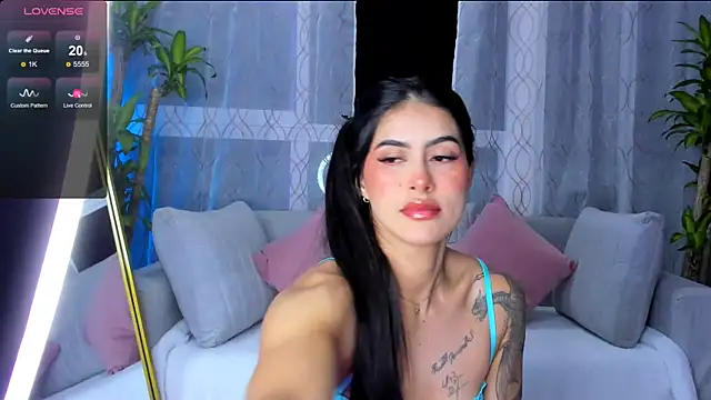 Snapshot of Valkyrie_sky chatting on 07.03.26 Valkyrie sky online show from 07.03.26